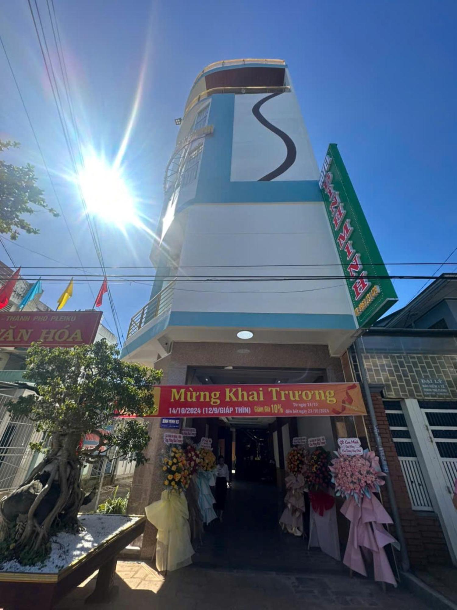 Binh Minh Hotel Pleiku Exteriör bild